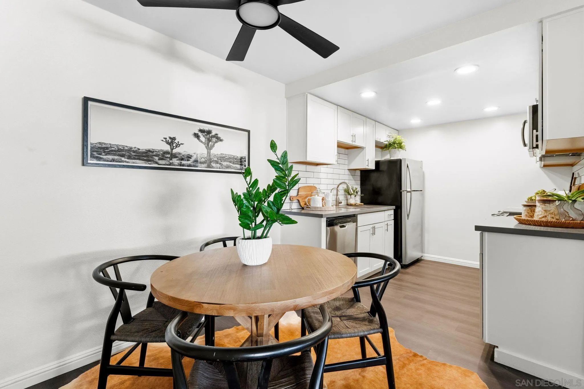 Photo #4: 2601093 Listing: Photo #4