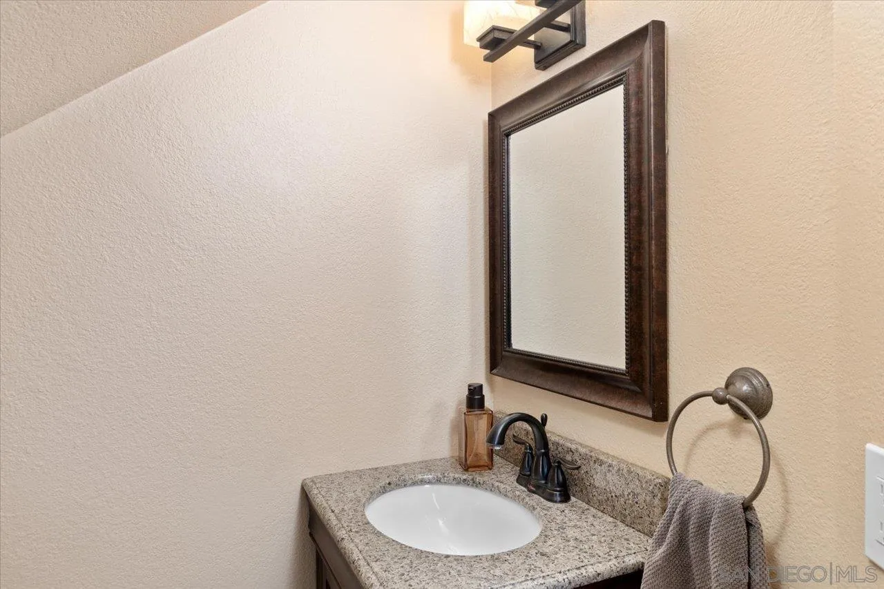 https://cdn.realtyfeed.com/cdn/127/2601094/3495d32ae742378c470ca5426f7e2f8e.webp