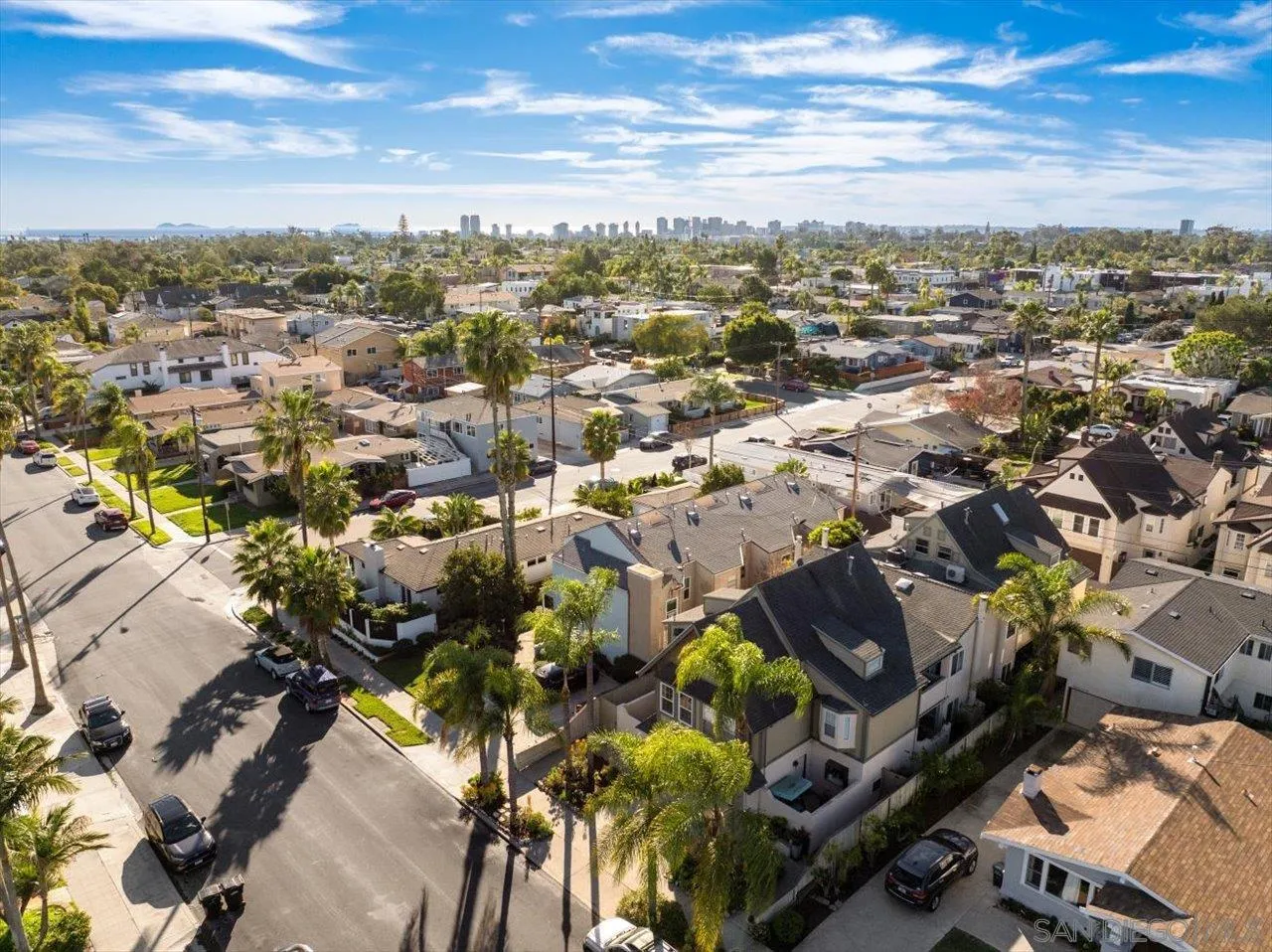https://cdn.realtyfeed.com/cdn/127/2601094/41779b0429c99bd62cf7c66a11df8ba1.webp