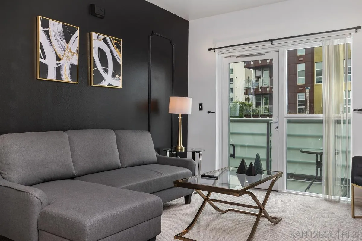 Photo #12: 2601097 Listing: Photo #12