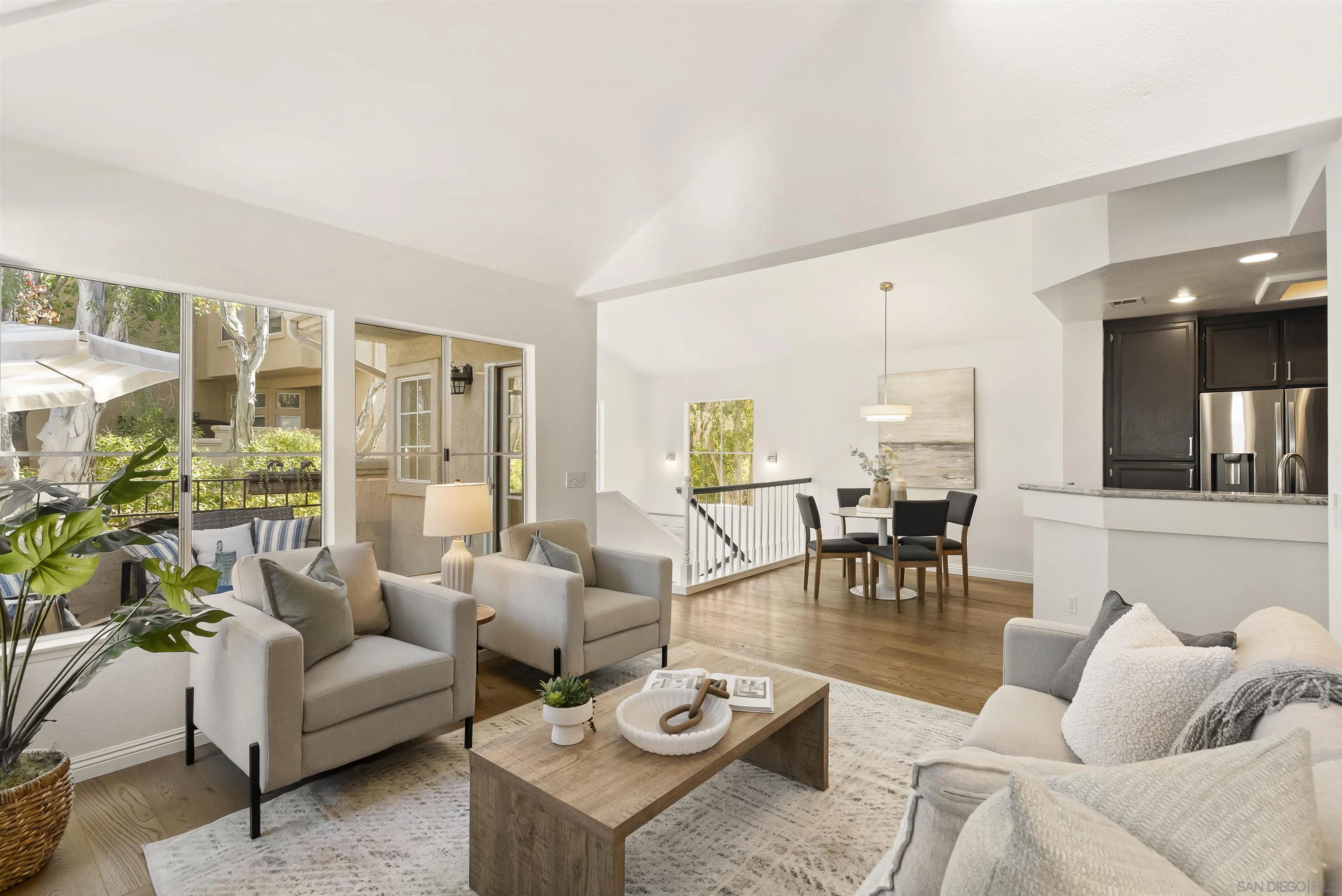 Photo #9: 2601098 Listing: Photo #9