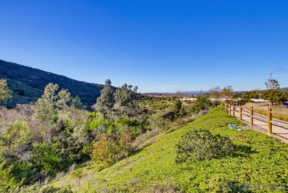 Photo #46: 2601102 Listing: Photo #46