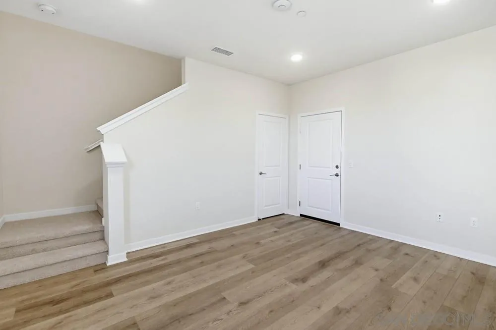 Photo #7: 2601102 Listing: Photo #7