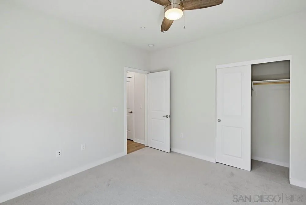 Photo #21: 2601102 Listing: Photo #21