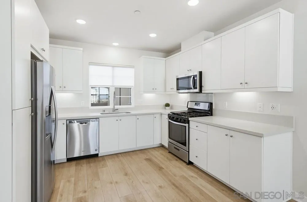 Photo #13: 2601102 Listing: Photo #13