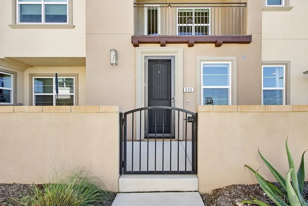 Photo #3: 2601102 Listing: Photo #3