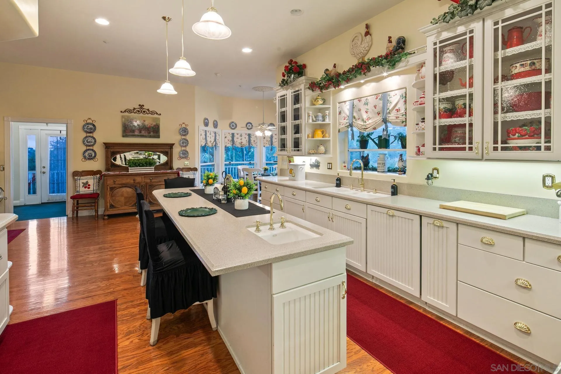 https://cdn.realtyfeed.com/cdn/127/2601103/1e6f8fd285e248f3385a5b3113a3a9e8.webp