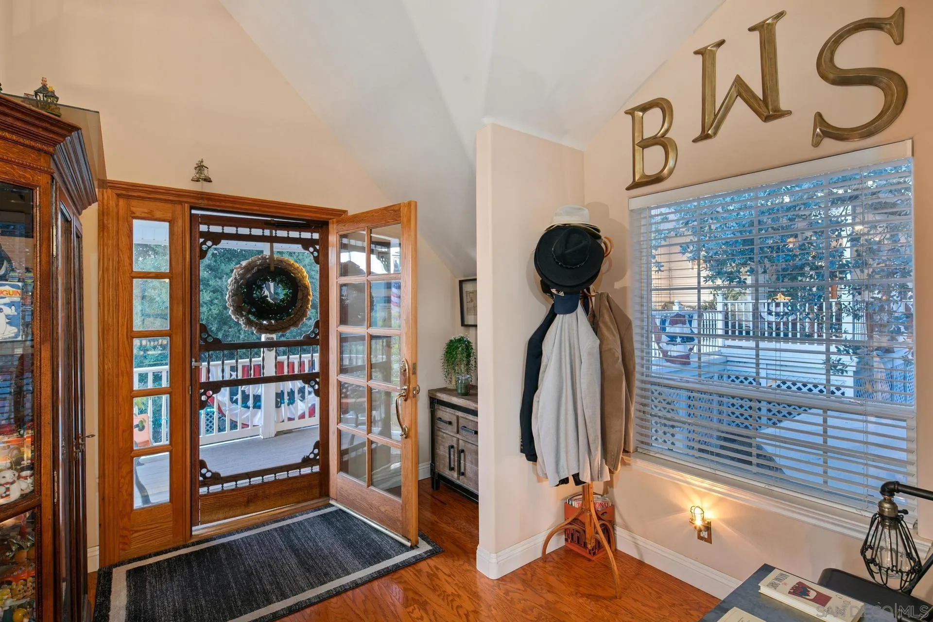 https://cdn.realtyfeed.com/cdn/127/2601103/712f16c4fba48000ad545f179fc2cf22.webp