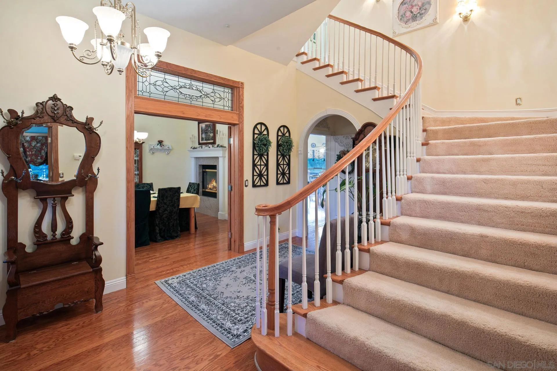 https://cdn.realtyfeed.com/cdn/127/2601103/b2337099bc4a289cbd1de9f4911aba97.webp