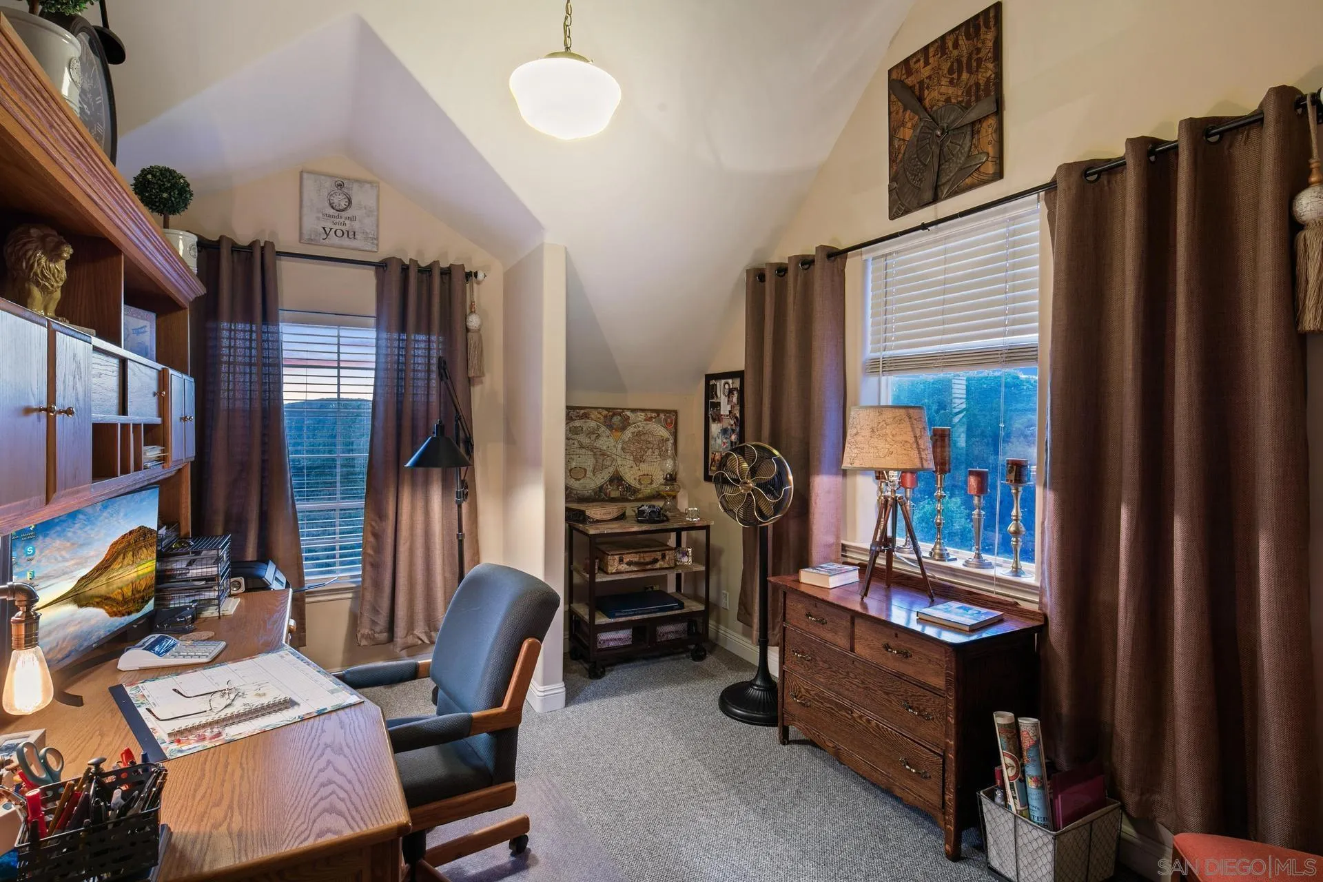 https://cdn.realtyfeed.com/cdn/127/2601103/c6b5cdb63b7640616c08e9e4e2b32e20.webp