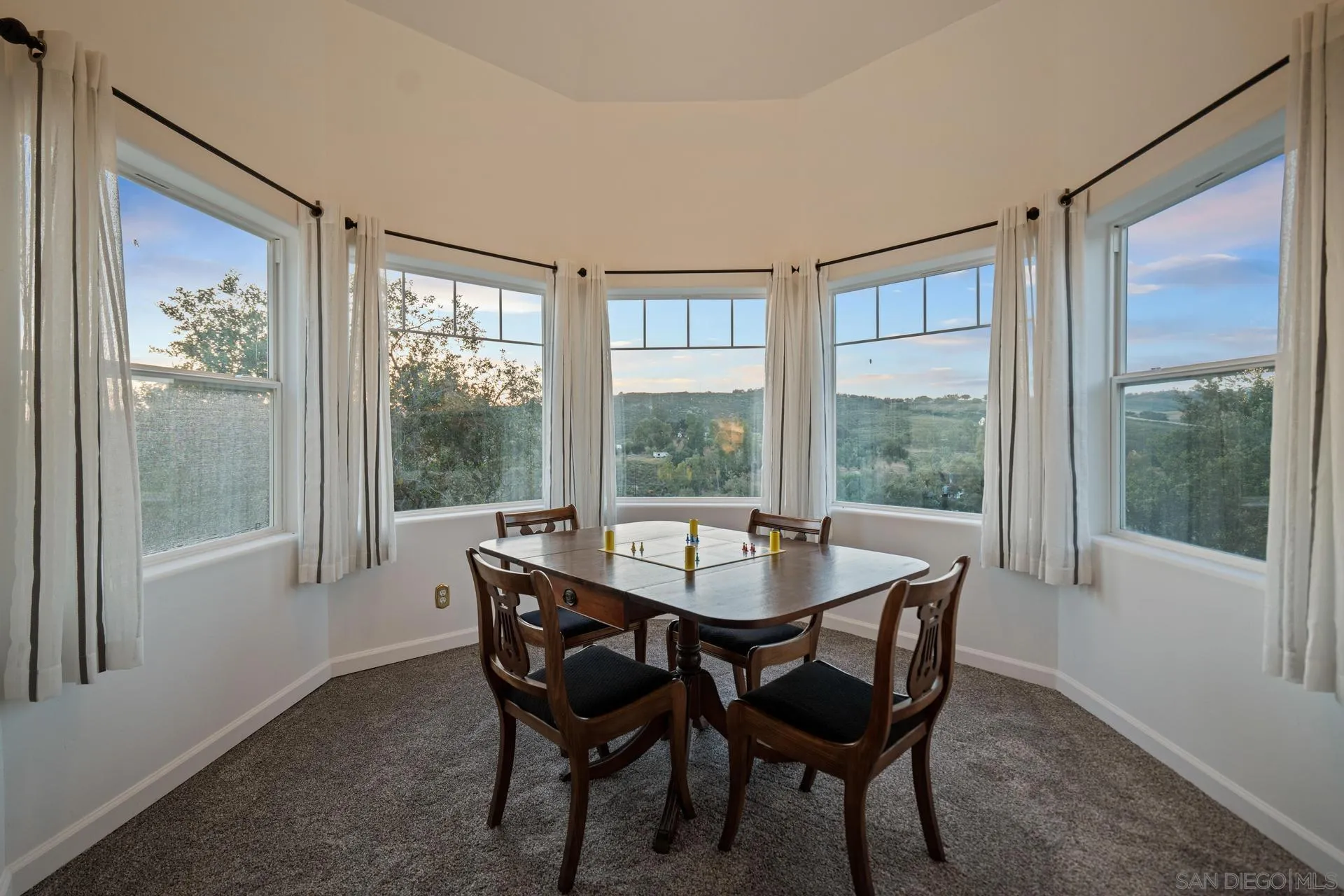 https://cdn.realtyfeed.com/cdn/127/2601103/ff487cf4b507cfca0359b42725b8de4b.webp