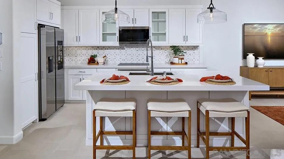 Photo #17: 2601110 Listing: Photo #17