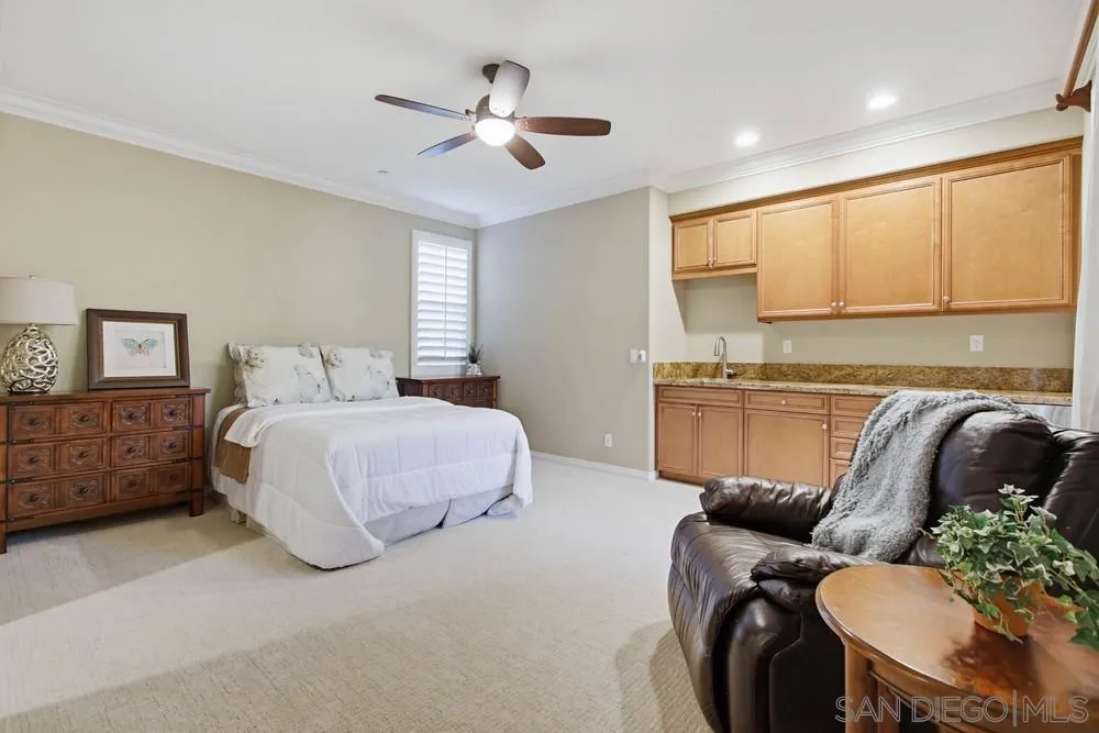https://cdn.realtyfeed.com/cdn/127/2601111/fb06eef3b62de9a7c78a687106b7277a.webp