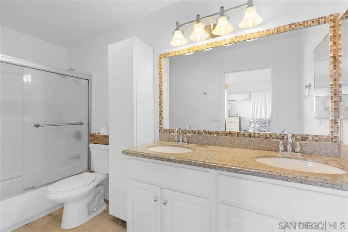 Photo #17: 2601112 Listing: Photo #17