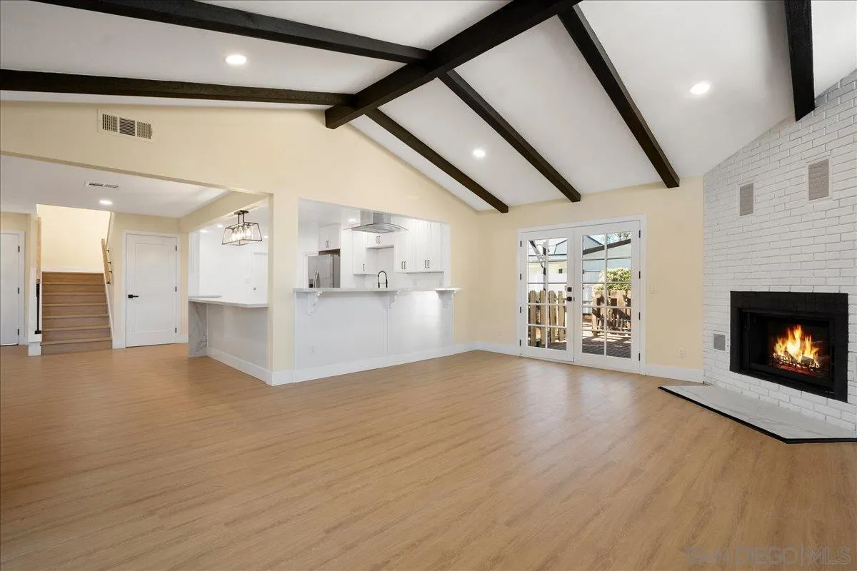 https://cdn.realtyfeed.com/cdn/127/2601114/5a88c97070e1e0a5ce750f6a3a341687.webp