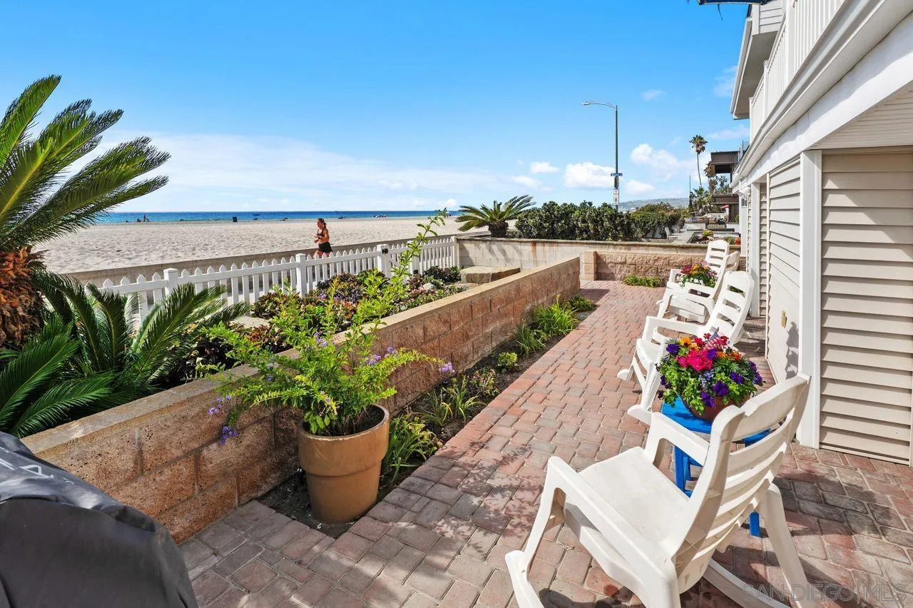 https://cdn.realtyfeed.com/cdn/127/2601117/6c0bb3af36a68240f2630dd01d57b1c7.webp