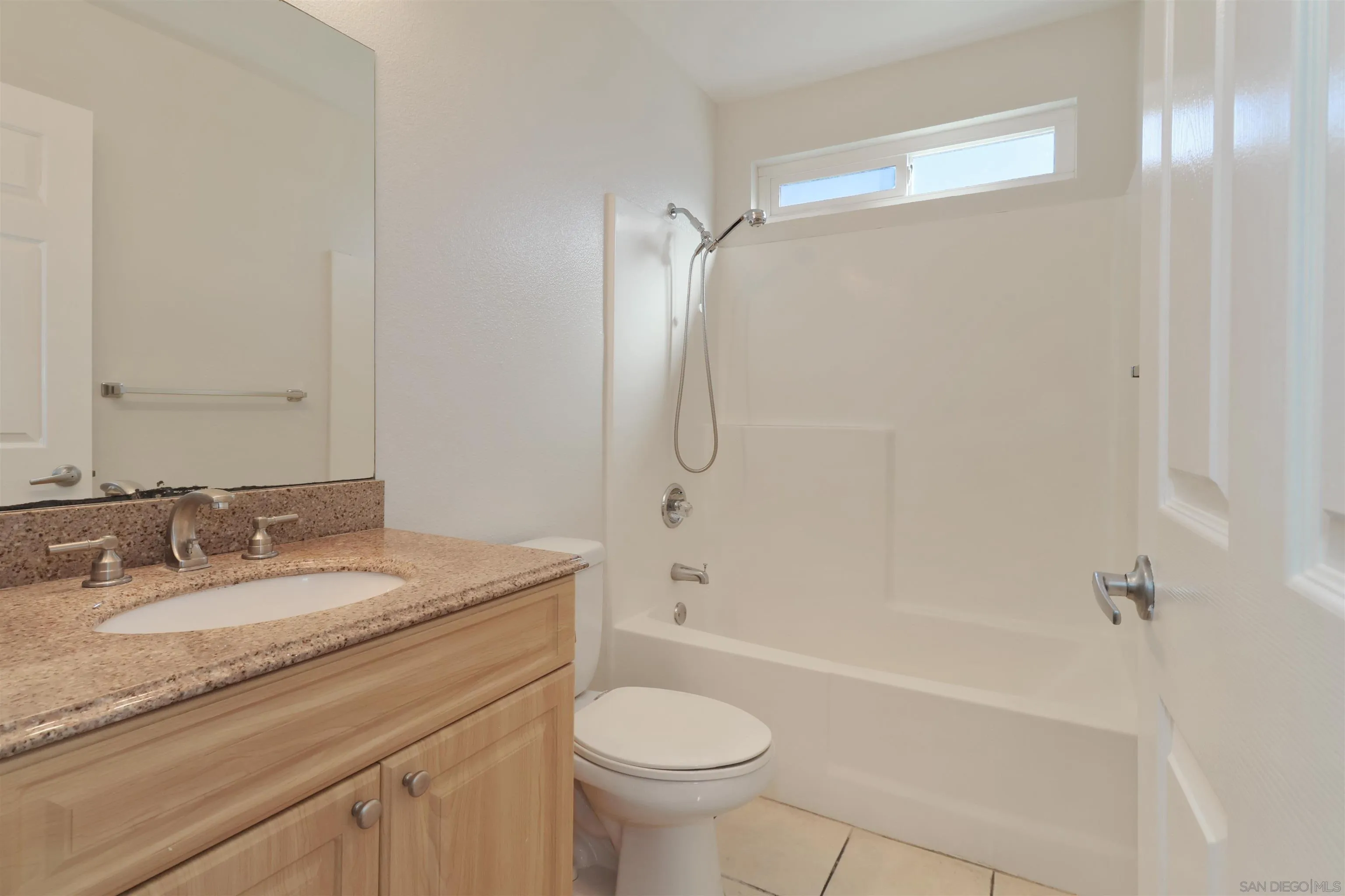 https://cdn.realtyfeed.com/cdn/127/2601121/415b268f6e5b55c4210f22057260ebf4.webp