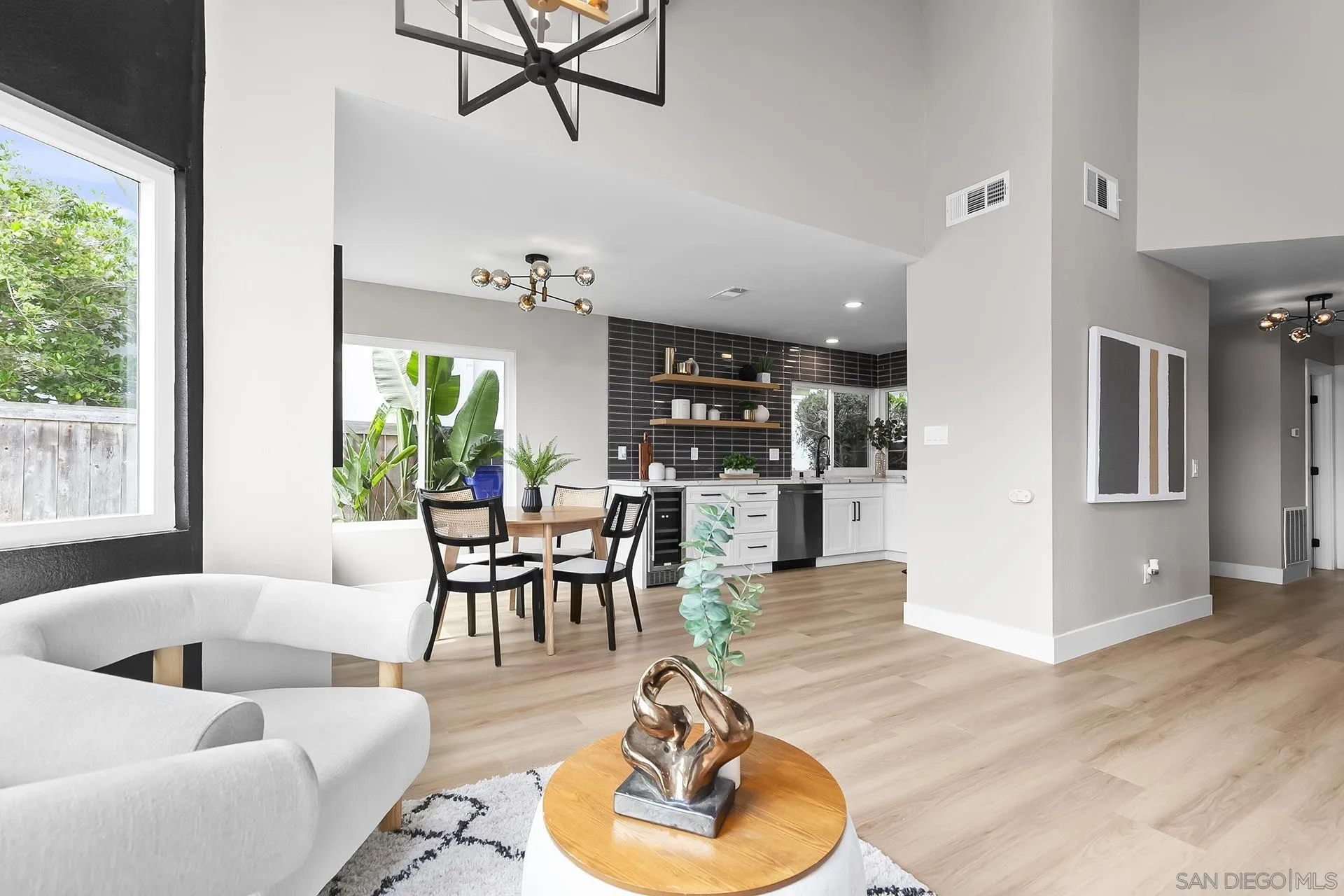 Photo #15: 2601124 Listing: Photo #15