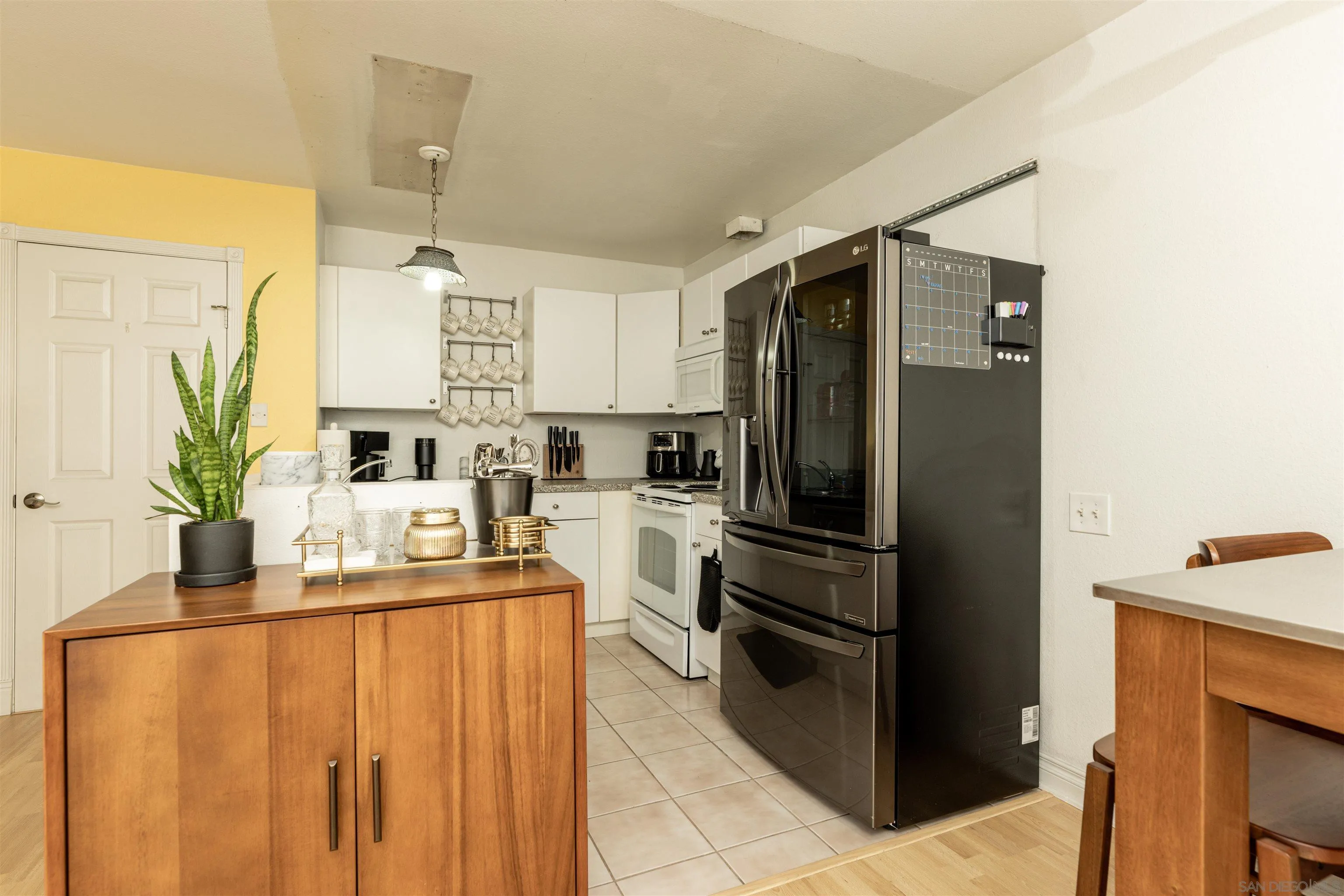 Photo #8: 2601131 Listing: Photo #8