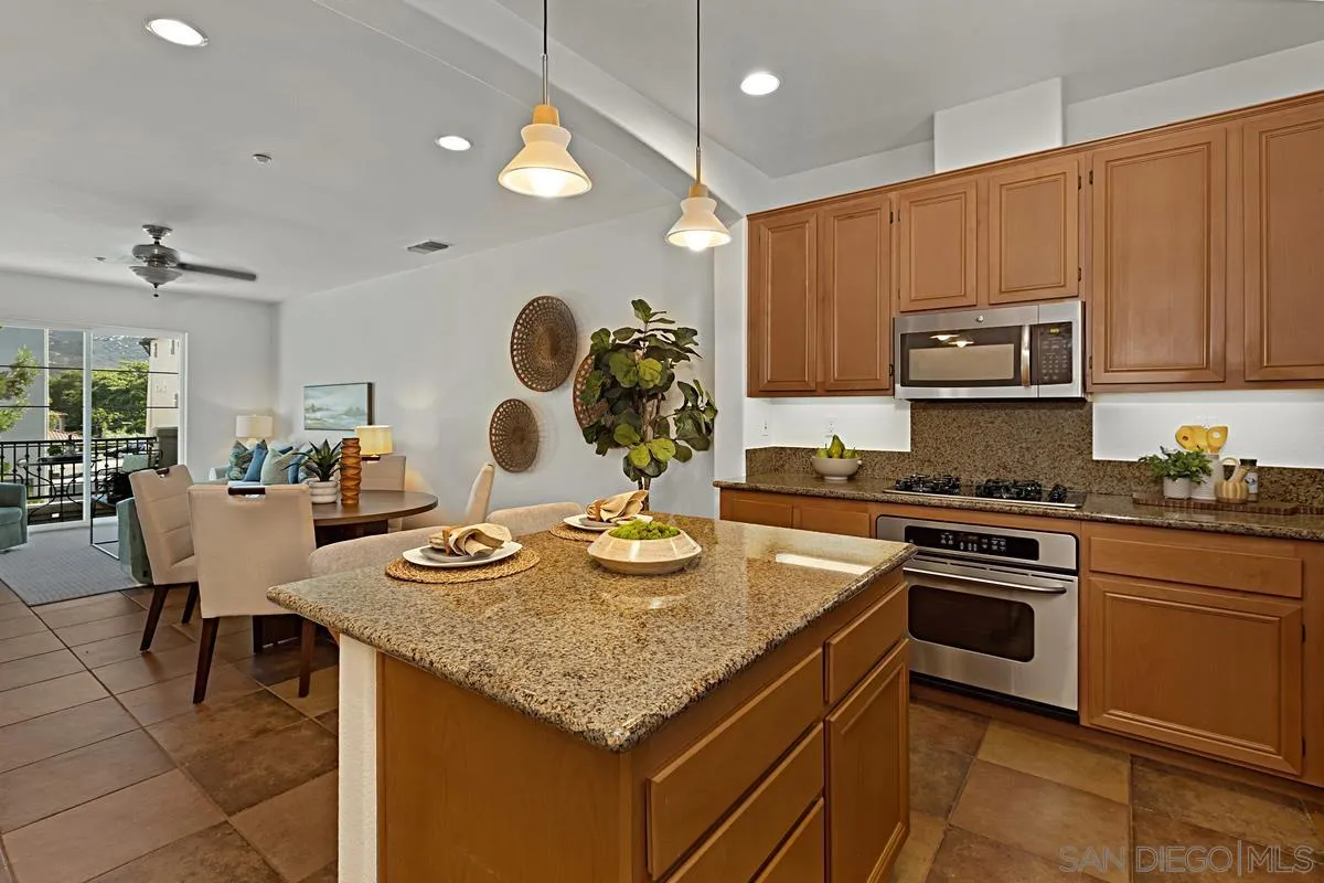 Photo #11: 2601133 Listing: Photo #11