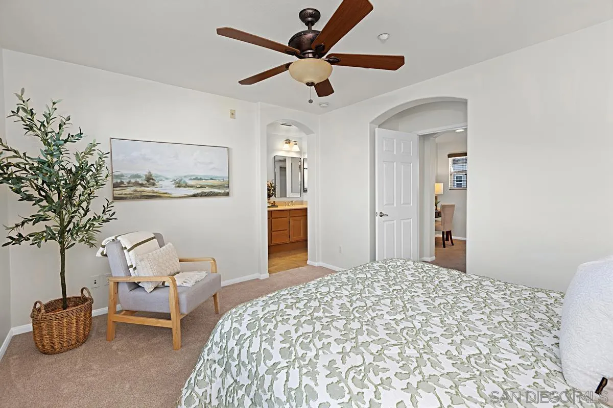 Photo #16: 2601133 Listing: Photo #16