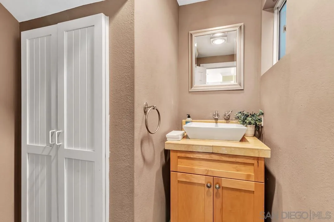 https://cdn.realtyfeed.com/cdn/127/2601138/1b1476624dac327ffe493fd1f4a933a4.webp
