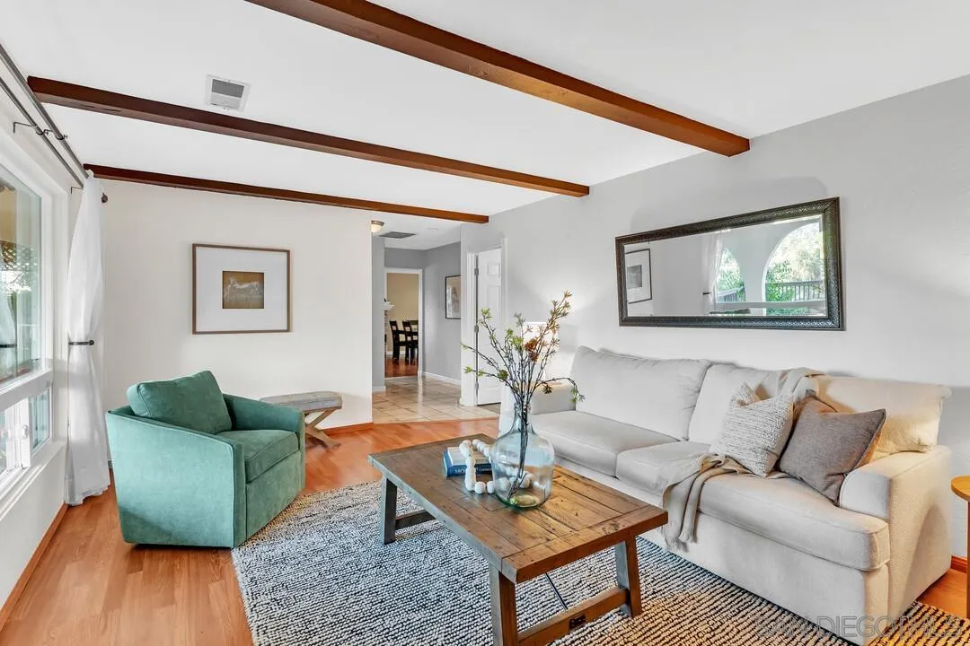 https://cdn.realtyfeed.com/cdn/127/2601139/06185ea3c68347ab80db32d145e37d9e.webp