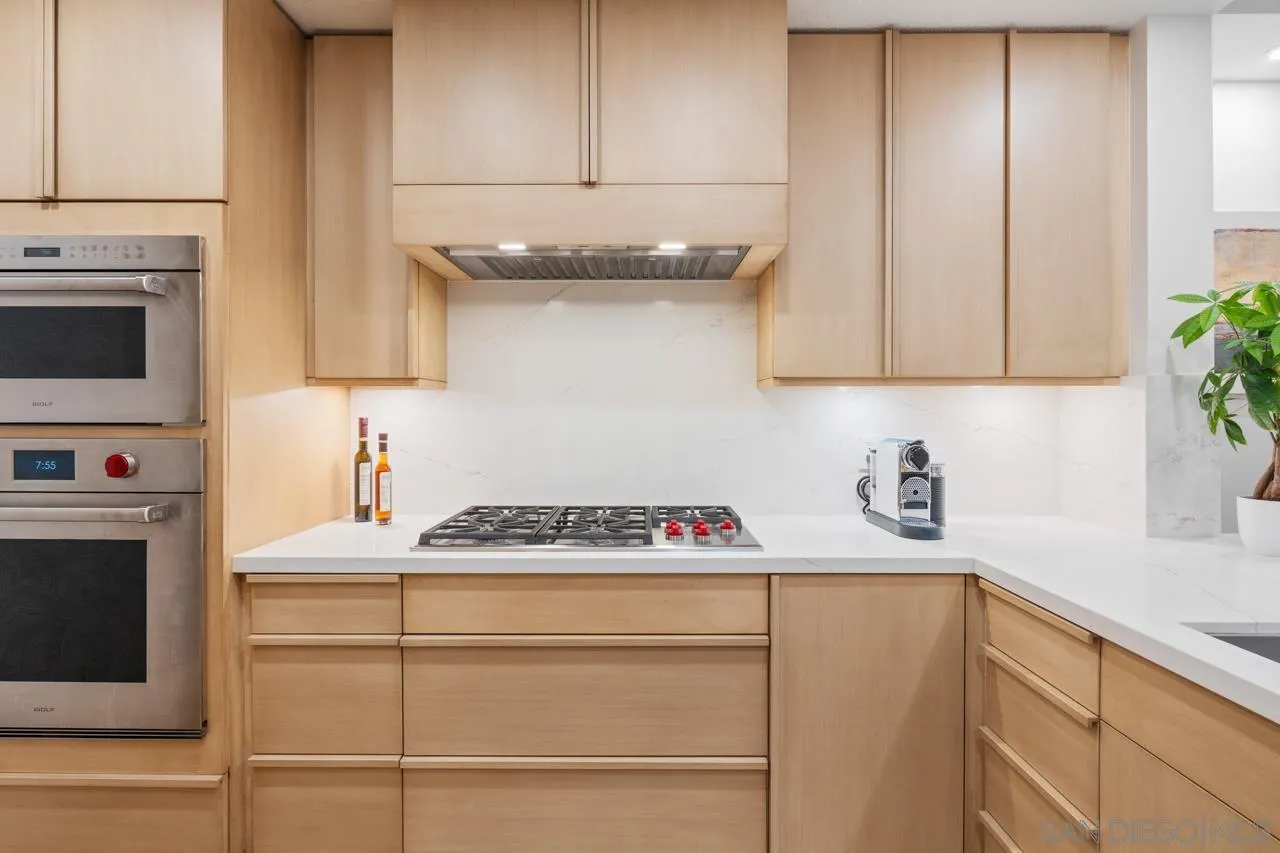Photo #5: 2601145 Listing: Photo #5