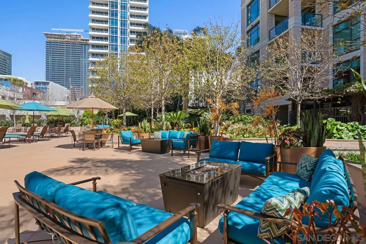 Photo #55: 2601145 Listing: Photo #55