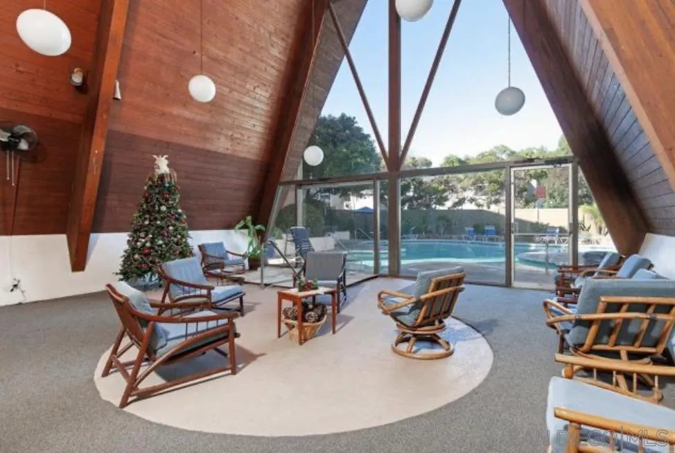 Photo #33: 2601150 Listing: Photo #33