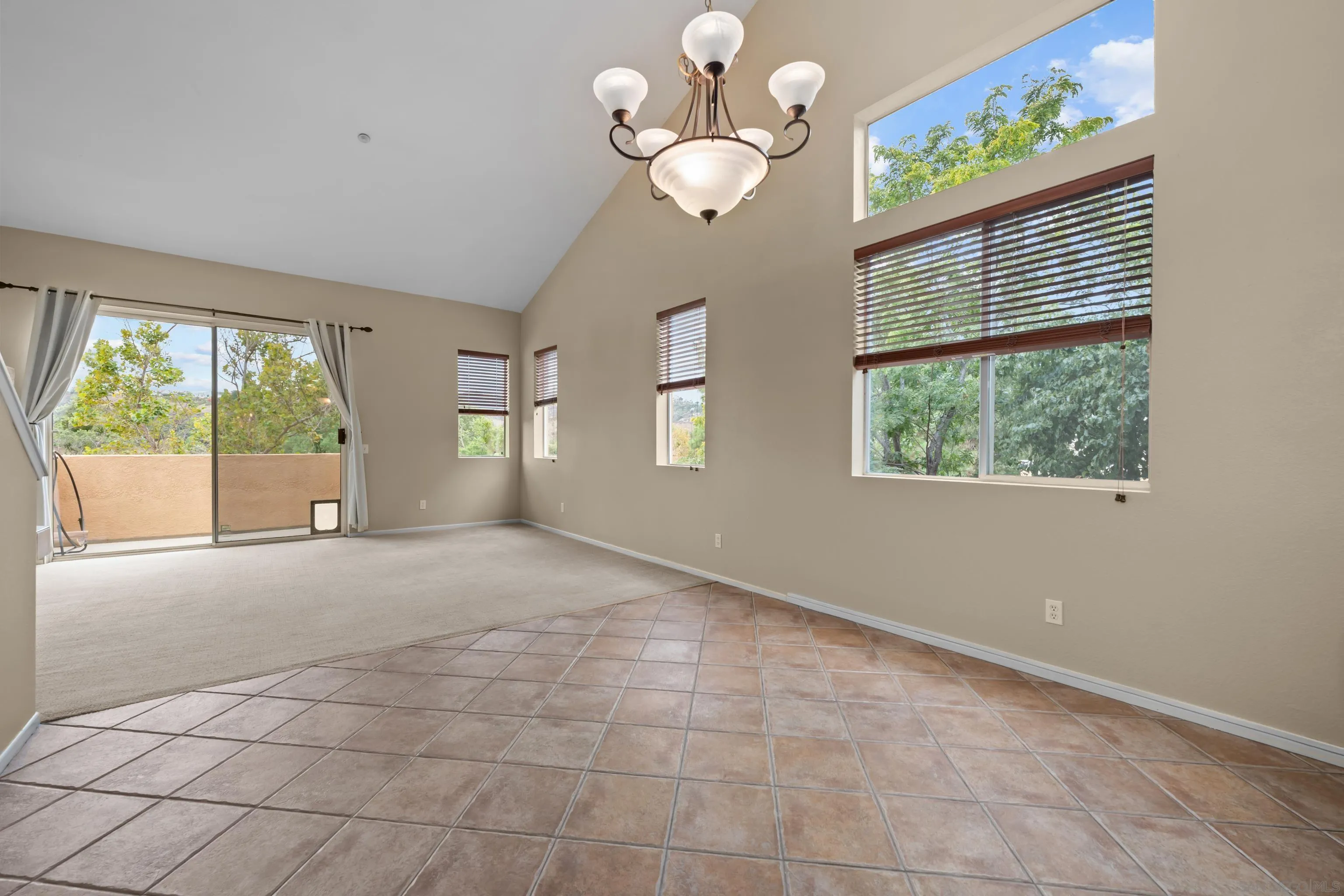 Photo #3: 2601153 Listing: Photo #3