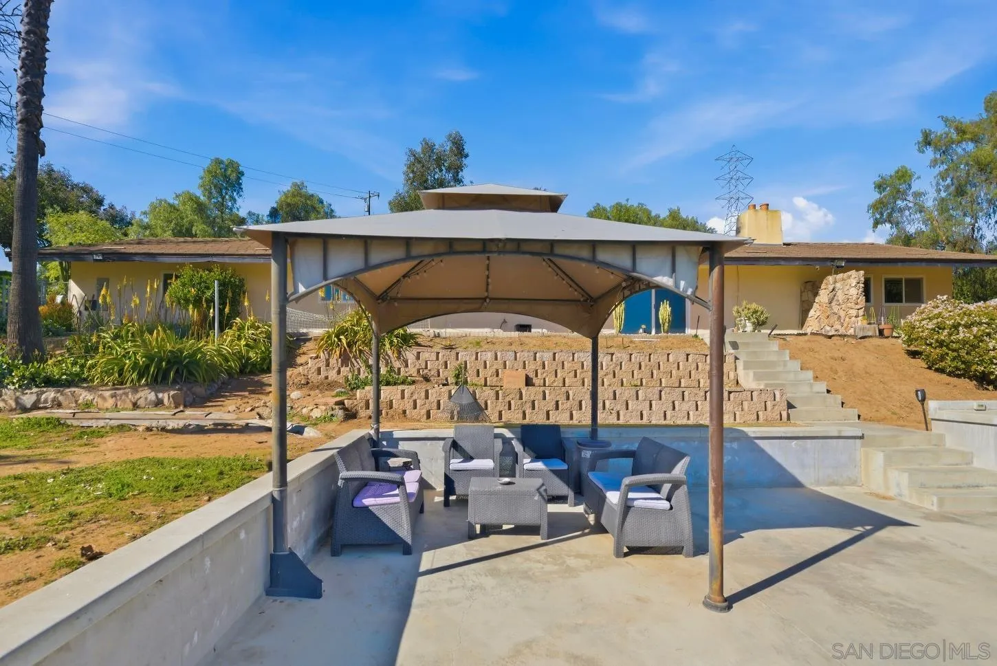https://cdn.realtyfeed.com/cdn/127/2601154/0c9f54aaadc7865fdf48702e721126b3.webp