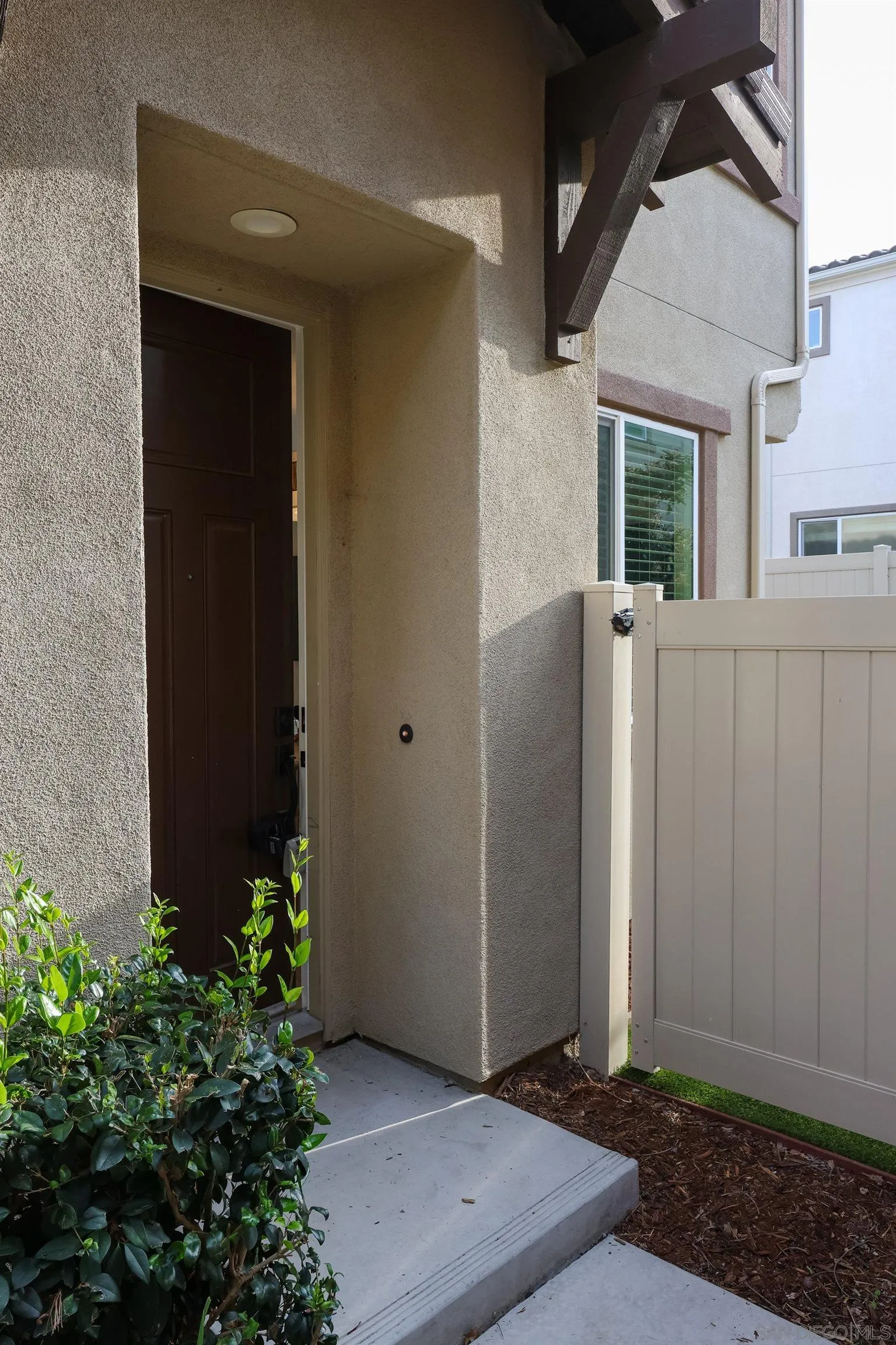 Photo #6: 2601159 Listing: Photo #6