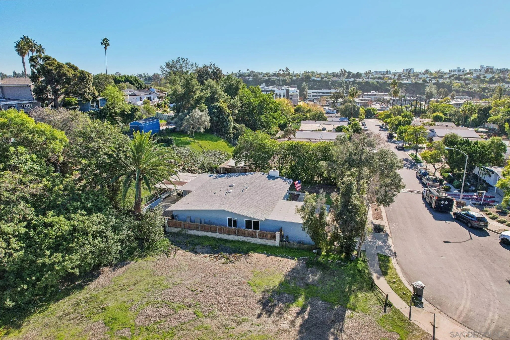 https://cdn.realtyfeed.com/cdn/127/2601160/2064ff186a33143712925ee57f62a368.webp