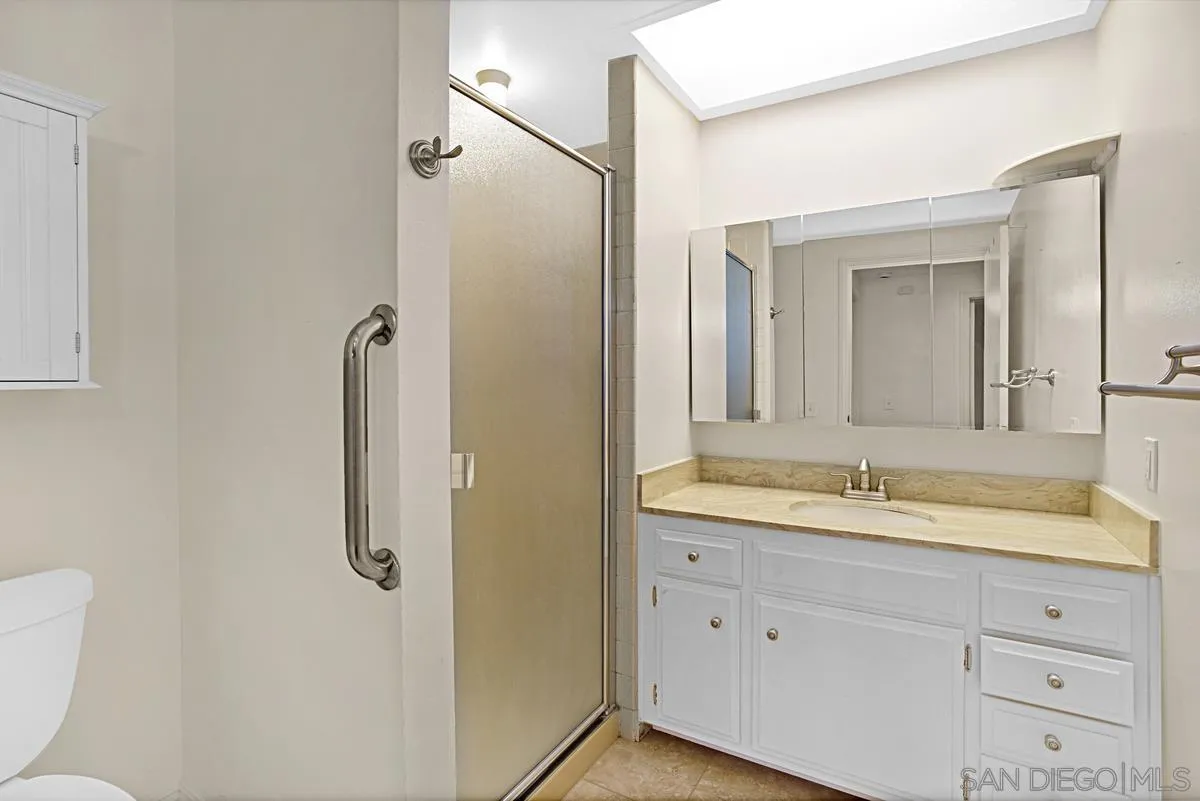 Photo #30: 2601161 Listing: Photo #30