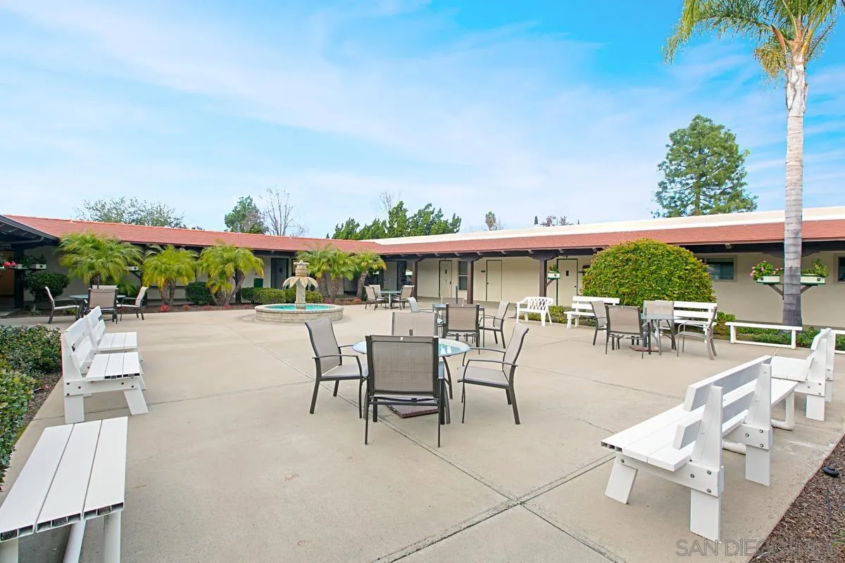 Photo #36: 2601161 Listing: Photo #36