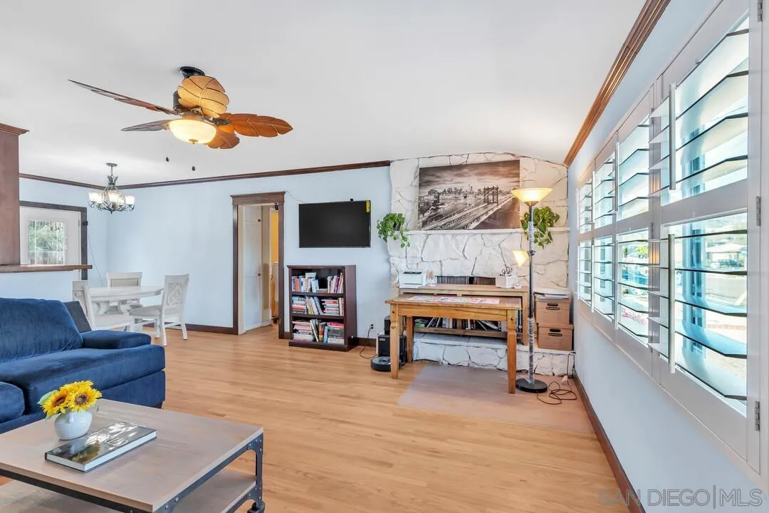 https://cdn.realtyfeed.com/cdn/127/2601163/3f397c44b96b429c3220c6674becad45.webp