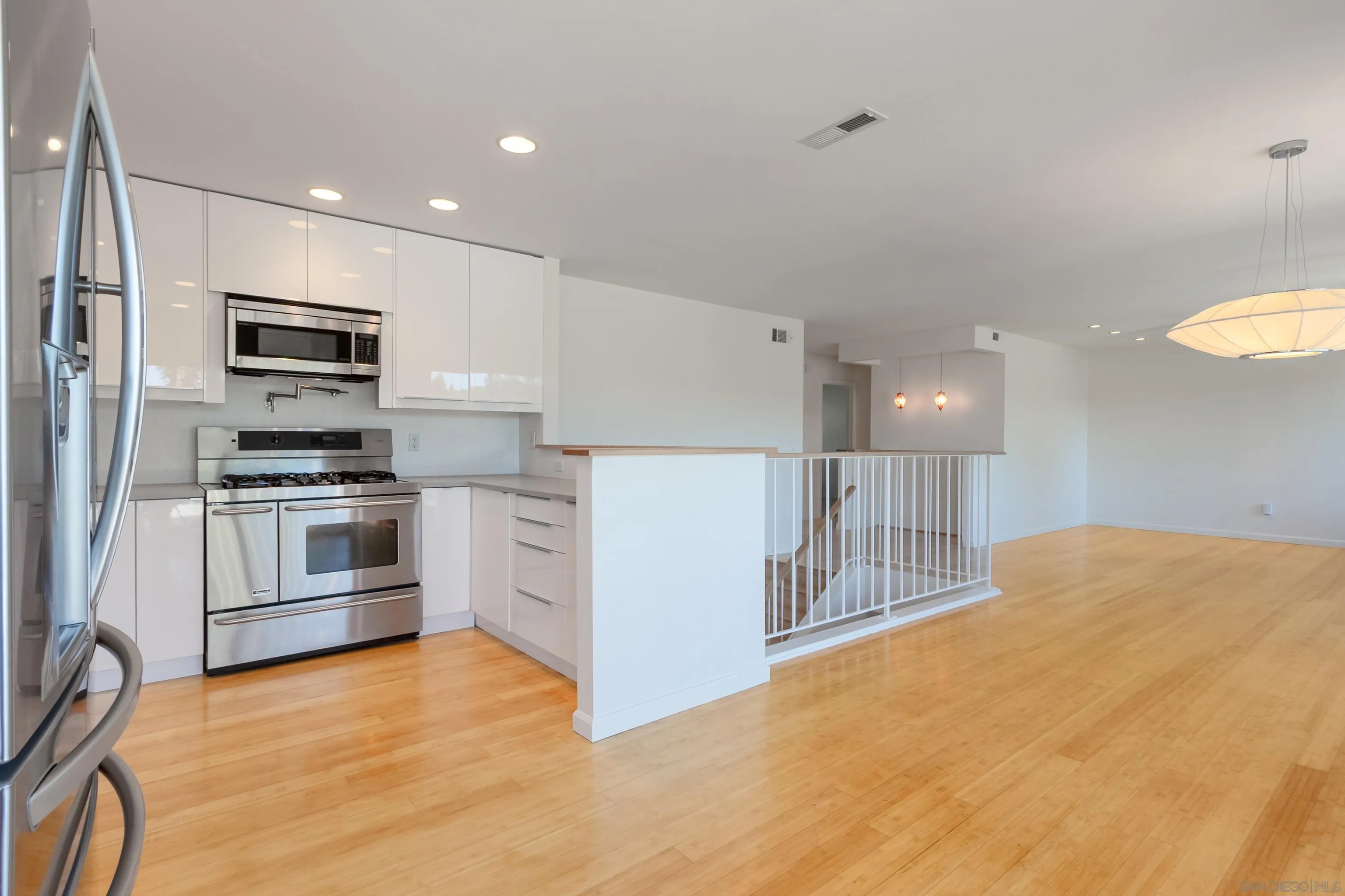 Photo #21: 2601164 Listing: Photo #21