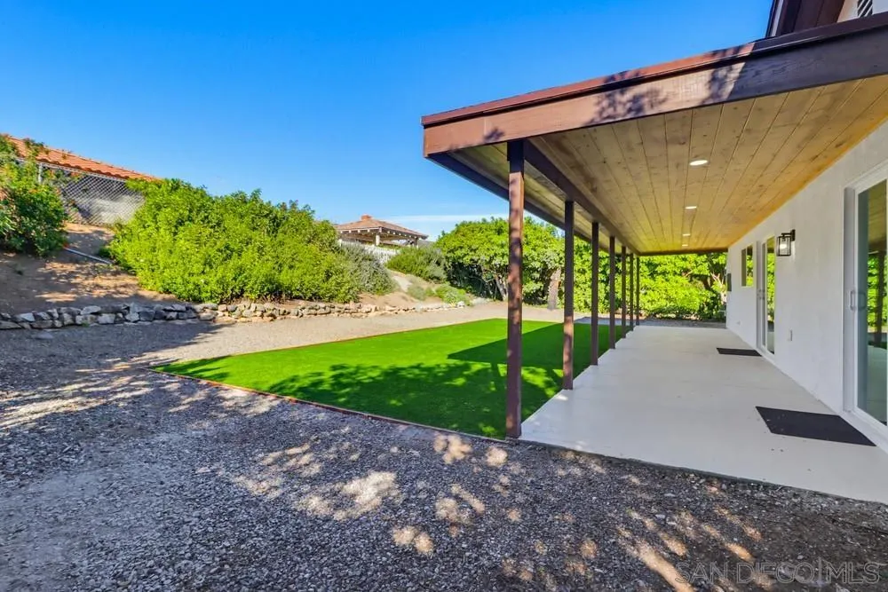 https://cdn.realtyfeed.com/cdn/127/2601168/3bec0a606a2644e046f7b8796698b2c3.webp