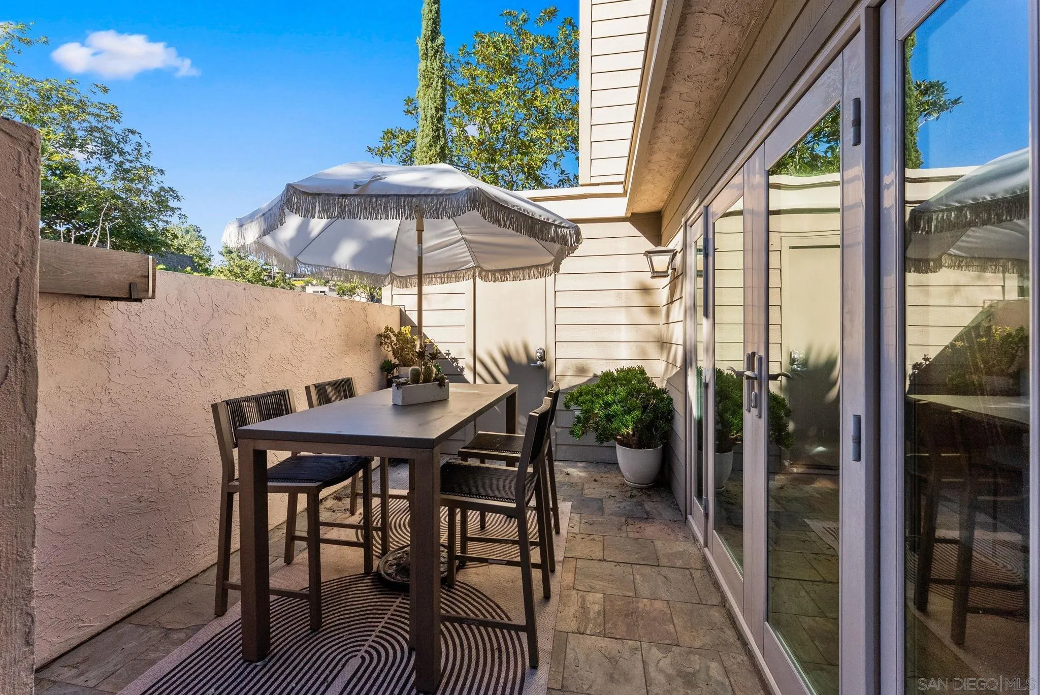 https://cdn.realtyfeed.com/cdn/127/2601171/5886633c231bb16144921946aedd9e0e.webp