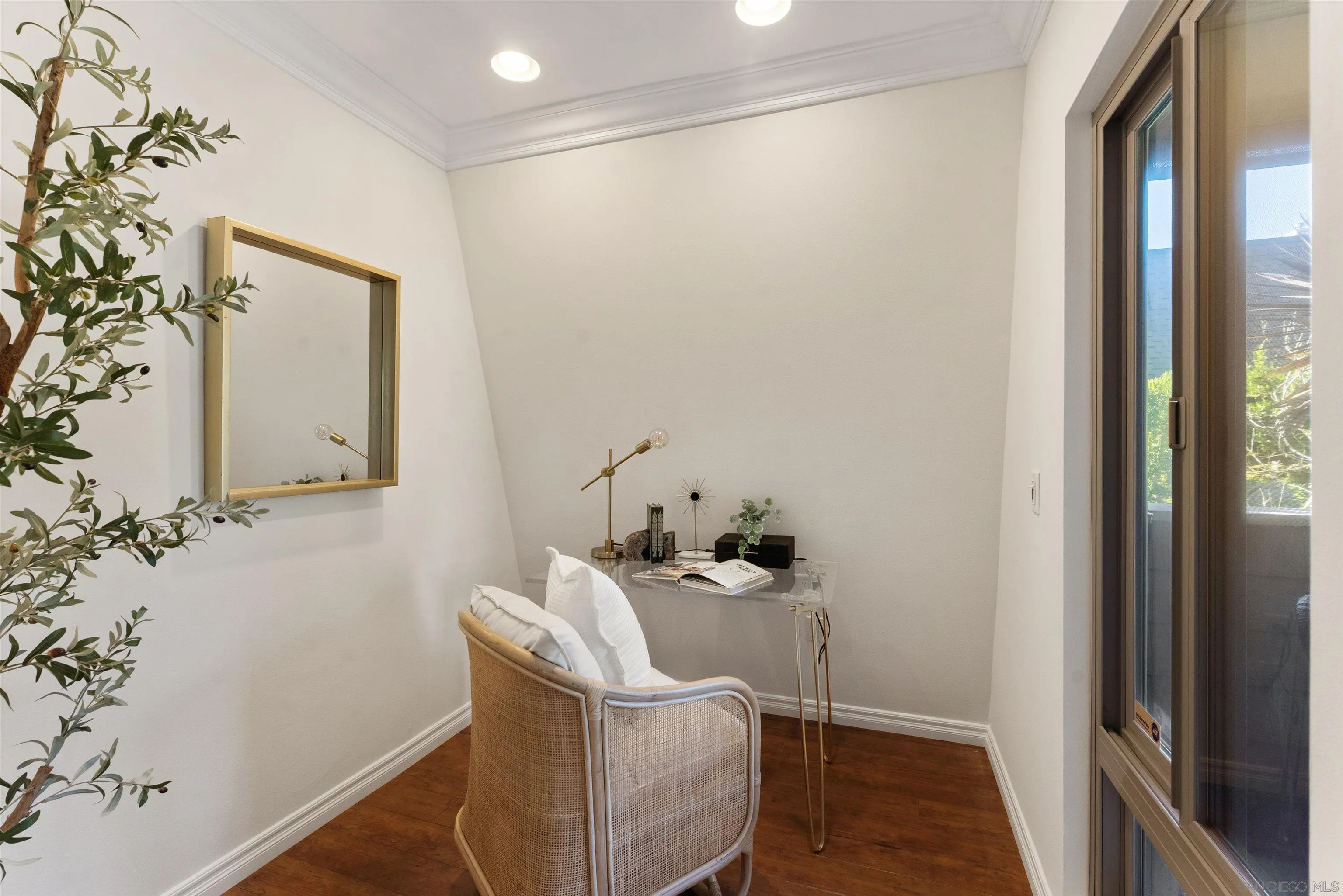 https://cdn.realtyfeed.com/cdn/127/2601171/e0d82ffab59619833107549f595913f8.webp