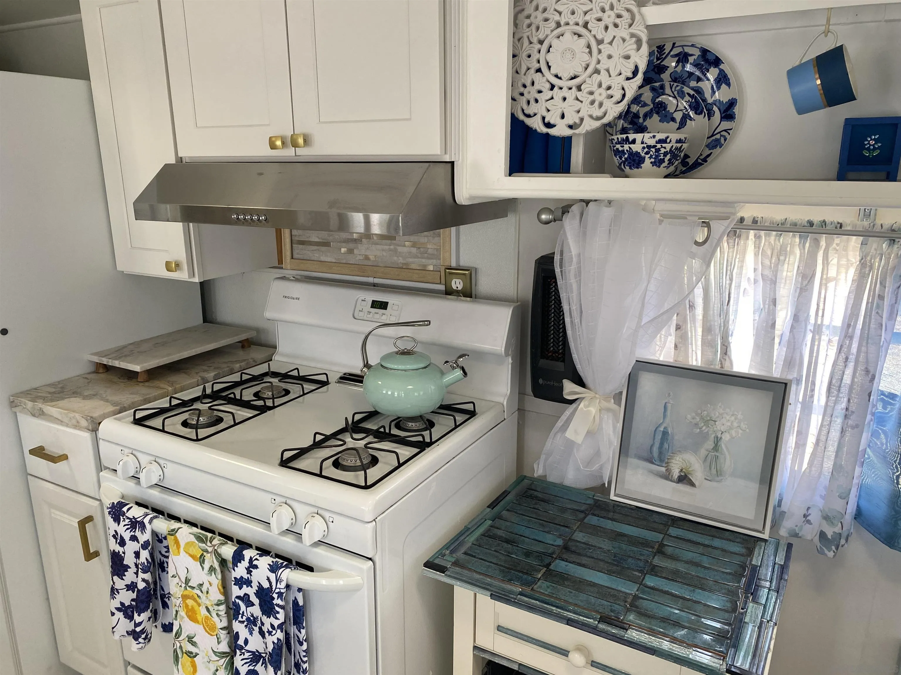 https://cdn.realtyfeed.com/cdn/127/2601174/68789b704225433397f10dd1b3c3b79f.webp