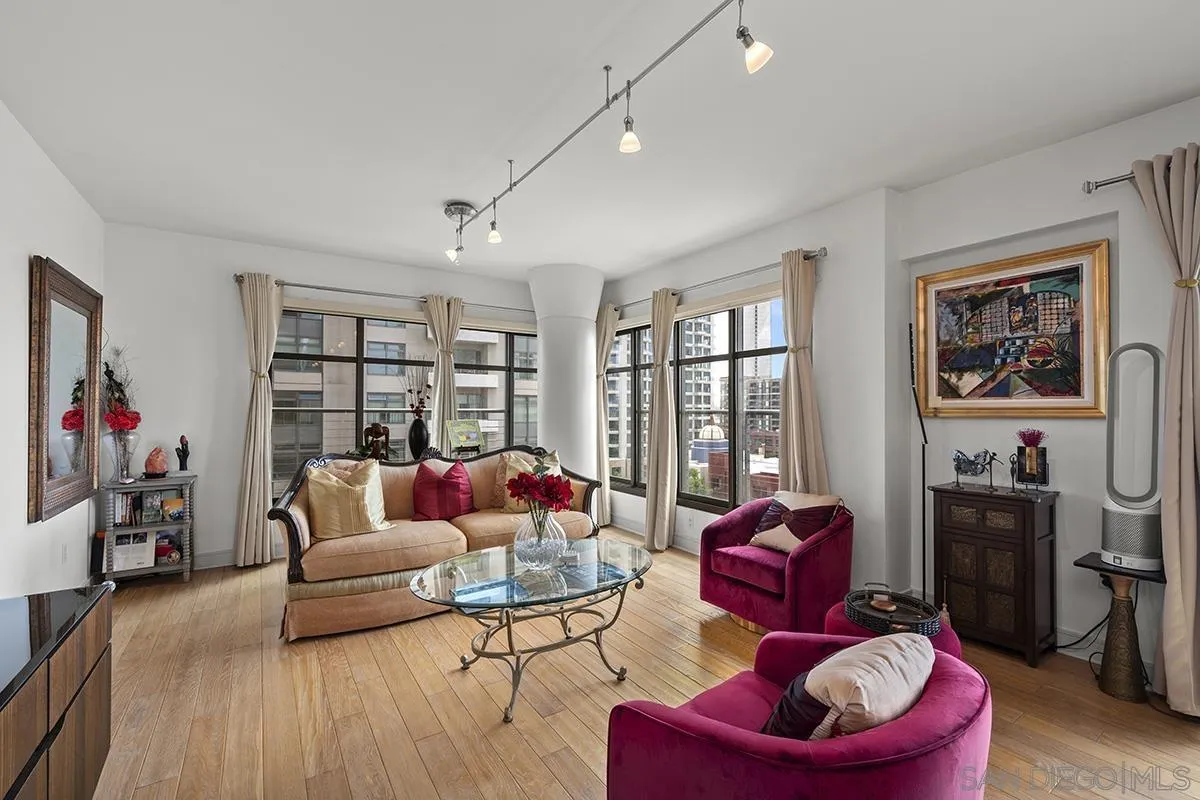 Photo #9: 2601175 Listing: Photo #9