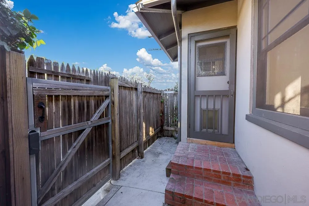 https://cdn.realtyfeed.com/cdn/127/2601176/b142cf18926997e04b18e6a9951d75a7.webp
