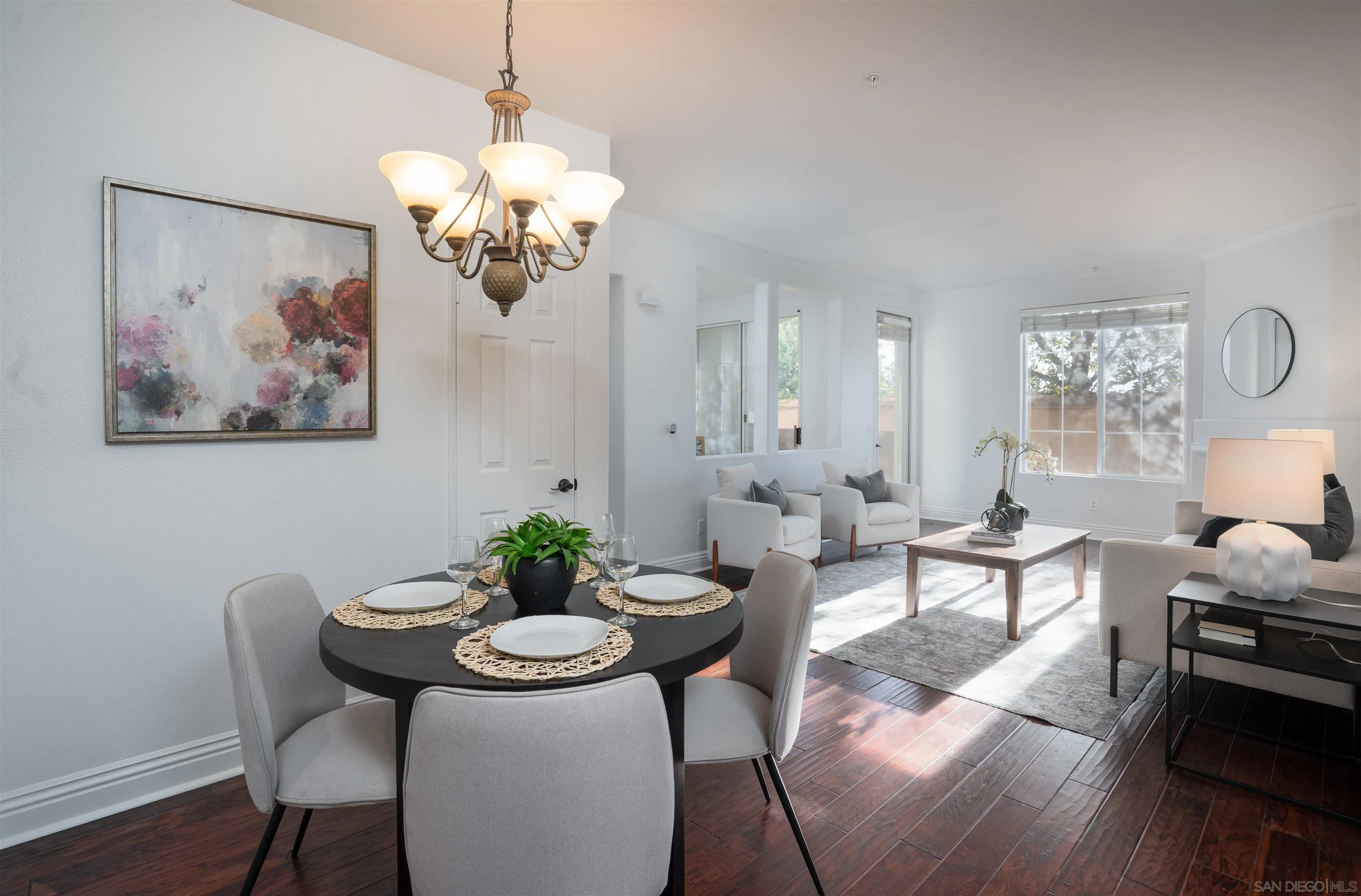 Photo #2: 2601181 Listing: Photo #2