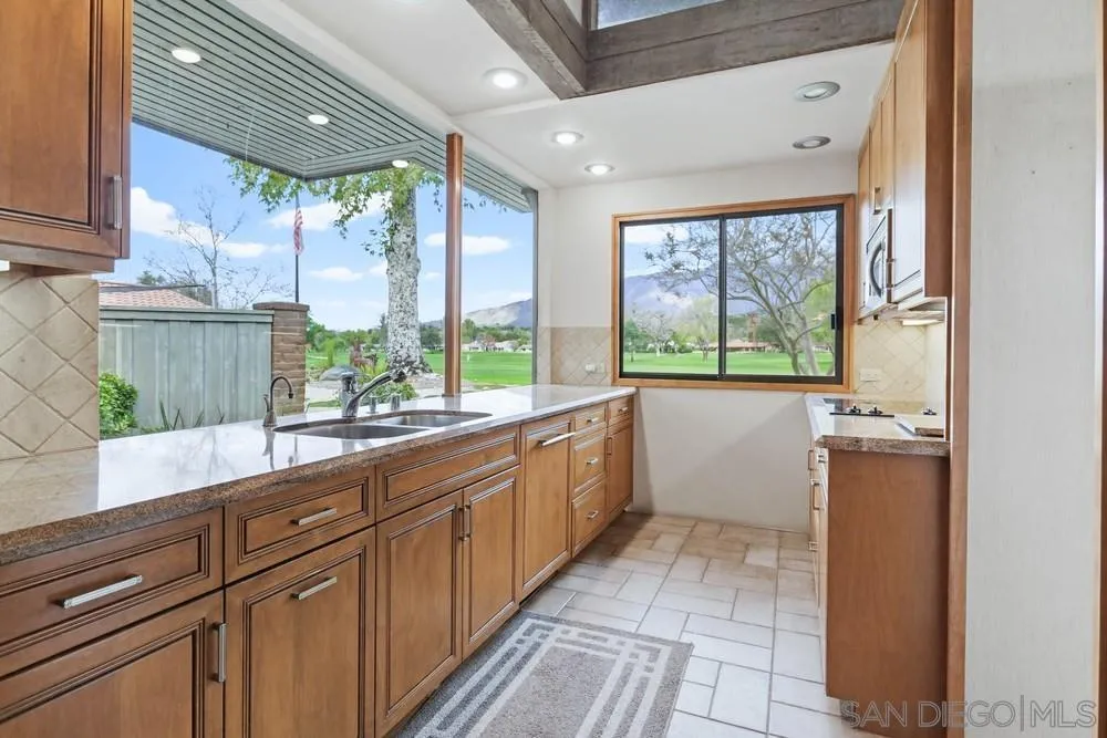 https://cdn.realtyfeed.com/cdn/127/2601182/61b6dd14f6da81ecc4c05378ed75c288.webp