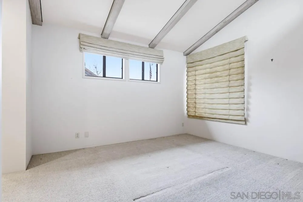 https://cdn.realtyfeed.com/cdn/127/2601182/6f15c2b5e9d46b6f7d00082216167618.webp