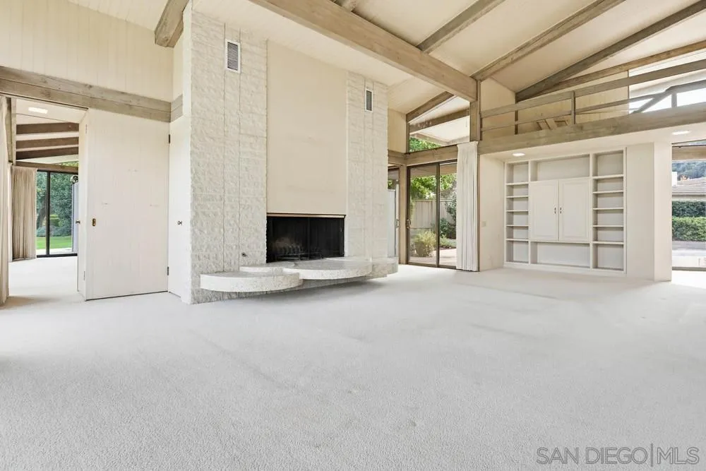 https://cdn.realtyfeed.com/cdn/127/2601182/a9a1bda40e647d948b72c1083c53201b.webp
