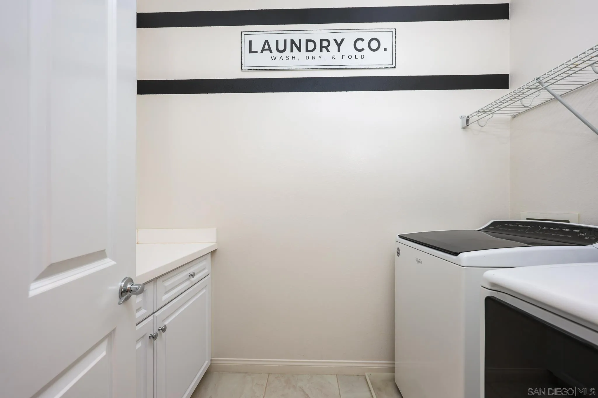 https://cdn.realtyfeed.com/cdn/127/2601185/643322a592c004509668139358f54577.webp