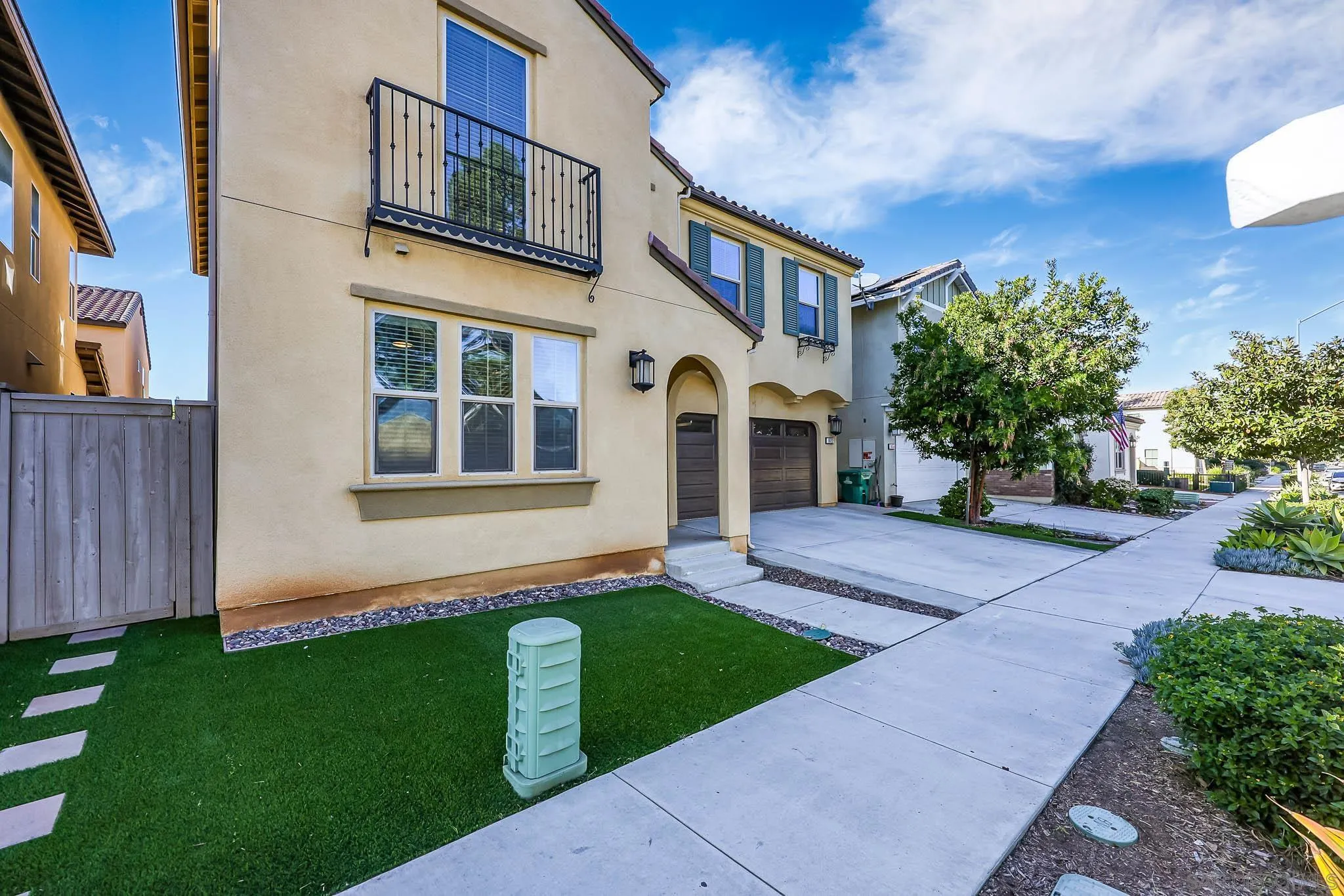 https://cdn.realtyfeed.com/cdn/127/2601185/a536de4040dd96684383fee4ace088f0.webp